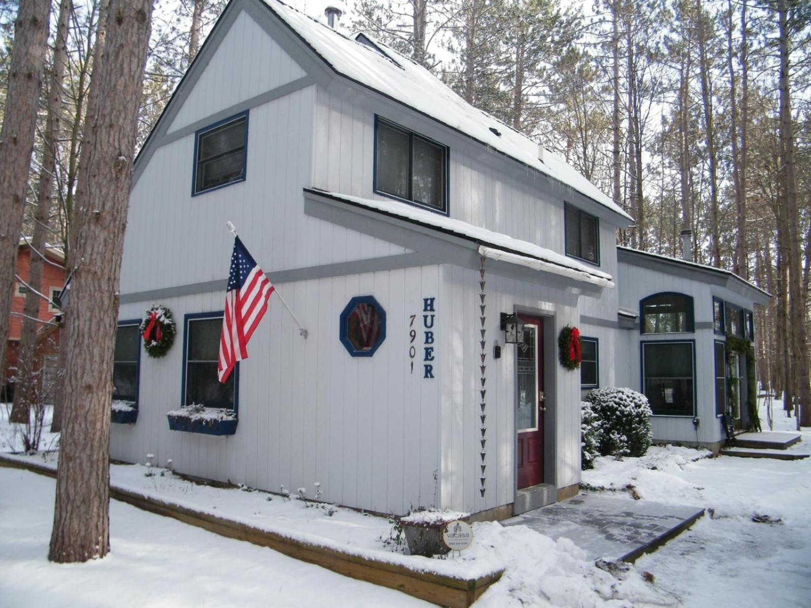 Saltbox Villa Thompsonville Exterior photo